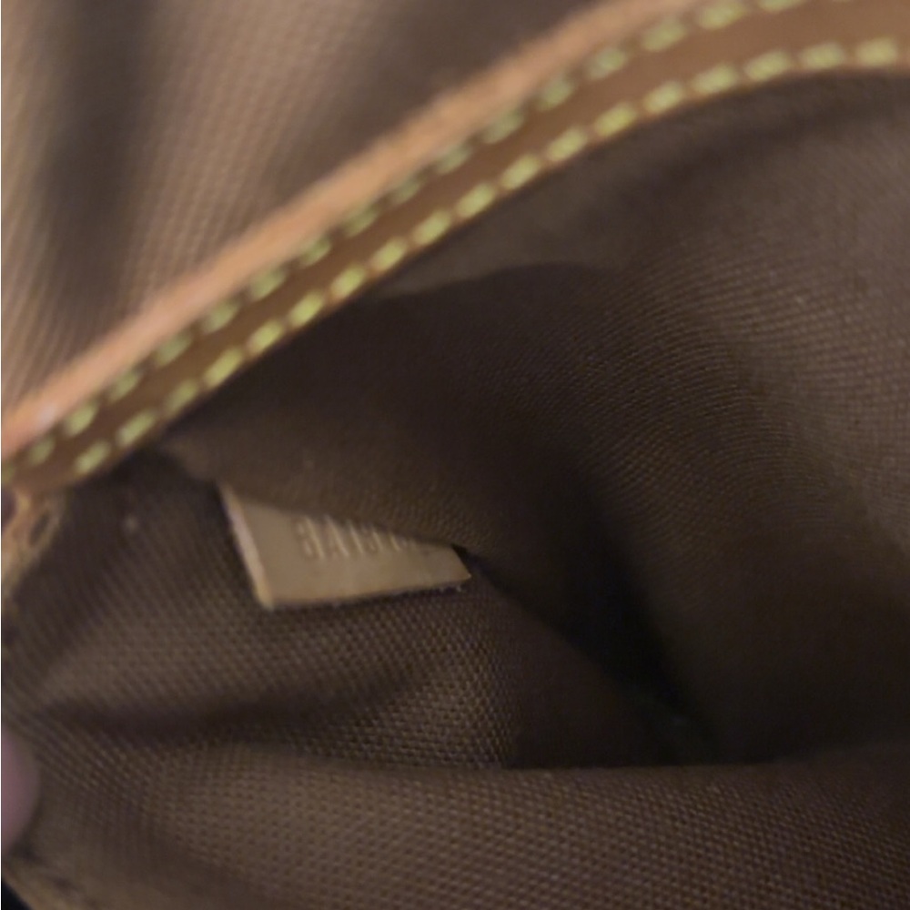 LV BAG - Picture 10 of 14